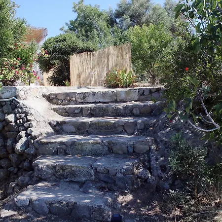 Volcano View Nisyros 펜션 *